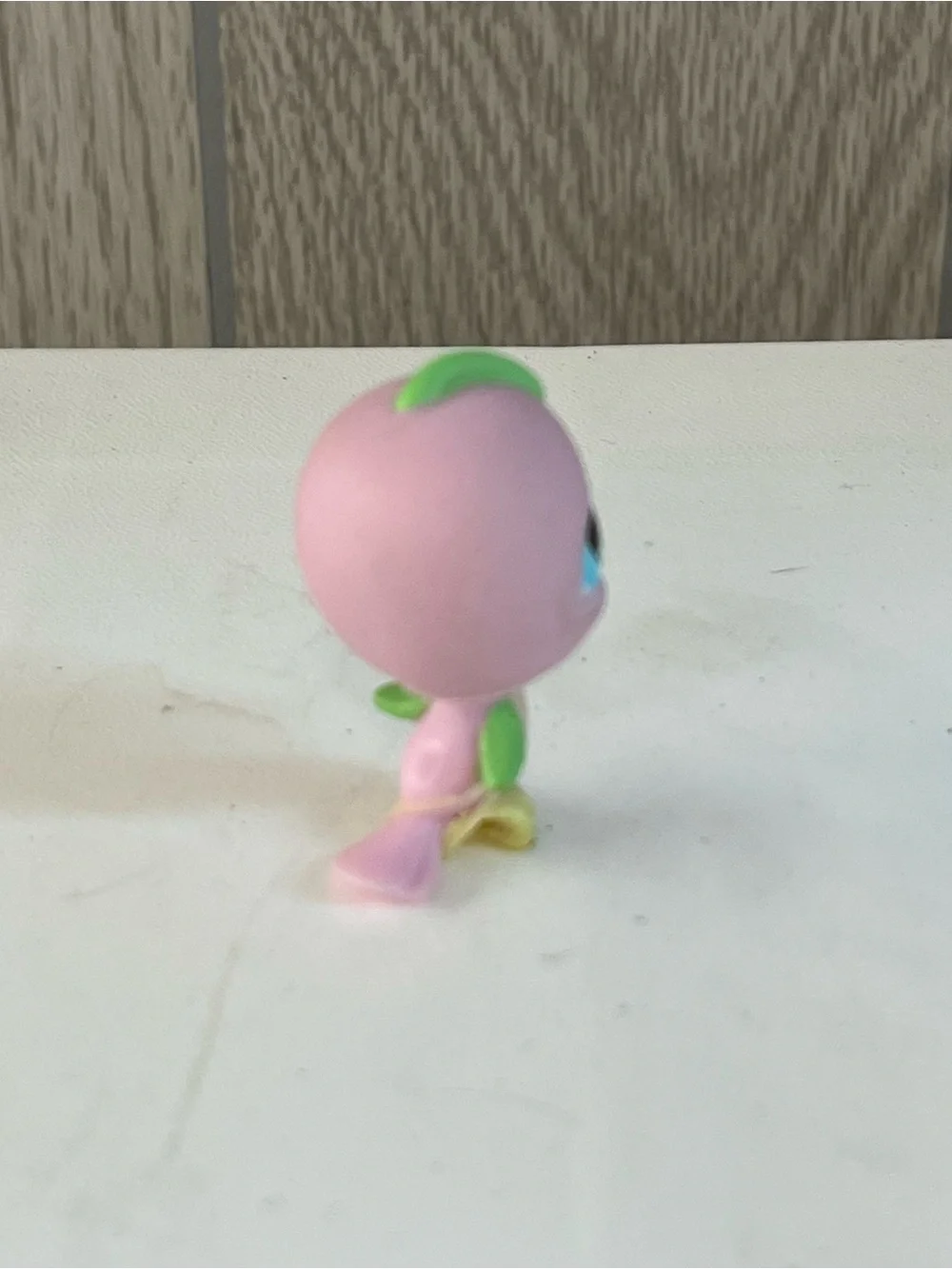 Authentic Littlest Pet Shop LPS Purple Pink Blue Green Parakeet Bird #620